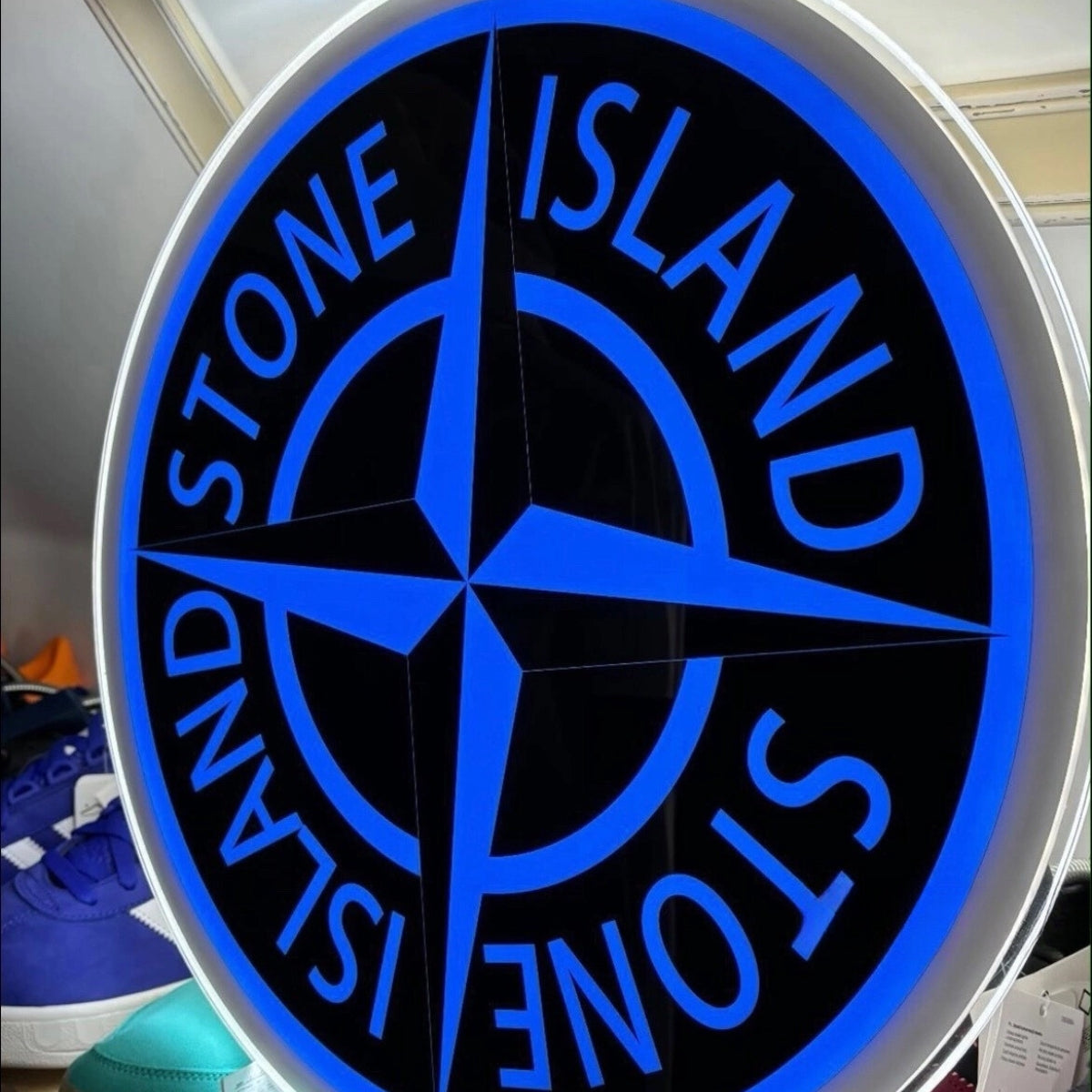 Customize FC Badge LED 15 inches (38cm)