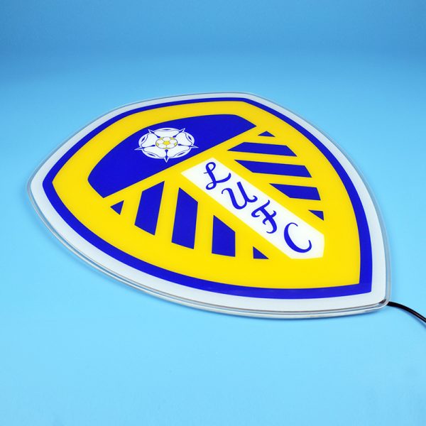 LEE FC Badge LED 15 inches (38cm)