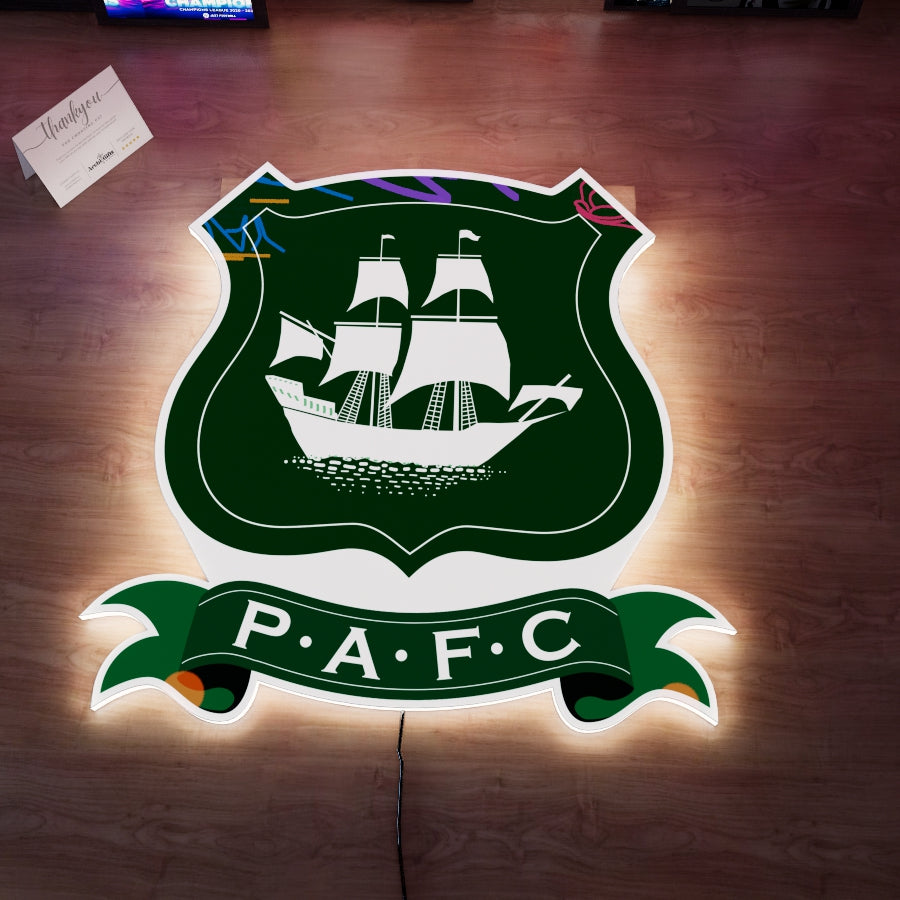 PLY FC Badge LED 15 inches (38cm)
